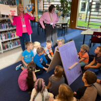 Interaktīvās izstādes "Vai grāmatai ir knābis" nodarbība